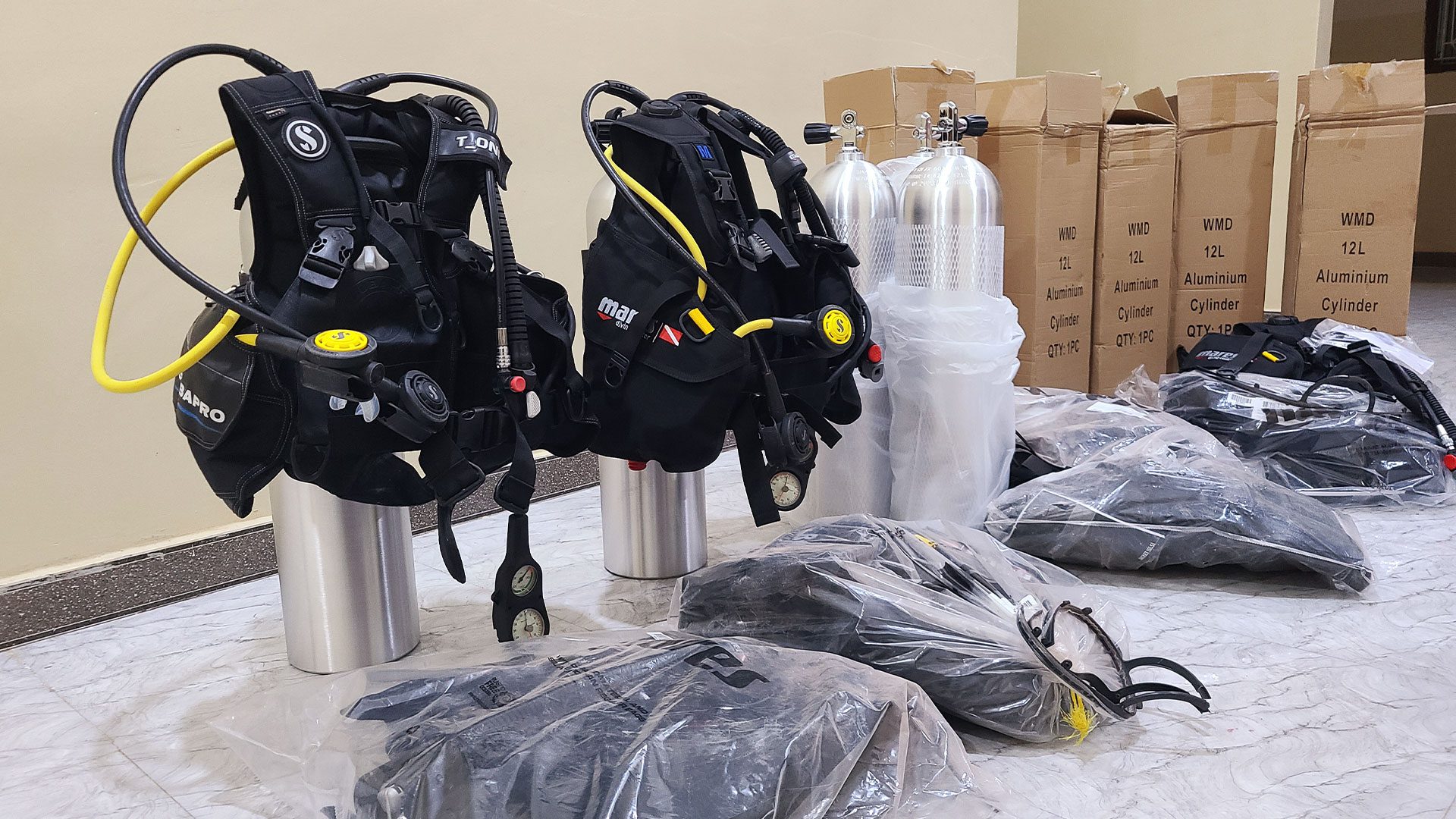 Scuba diving Pemba Island, Tanzania, dive gear rental